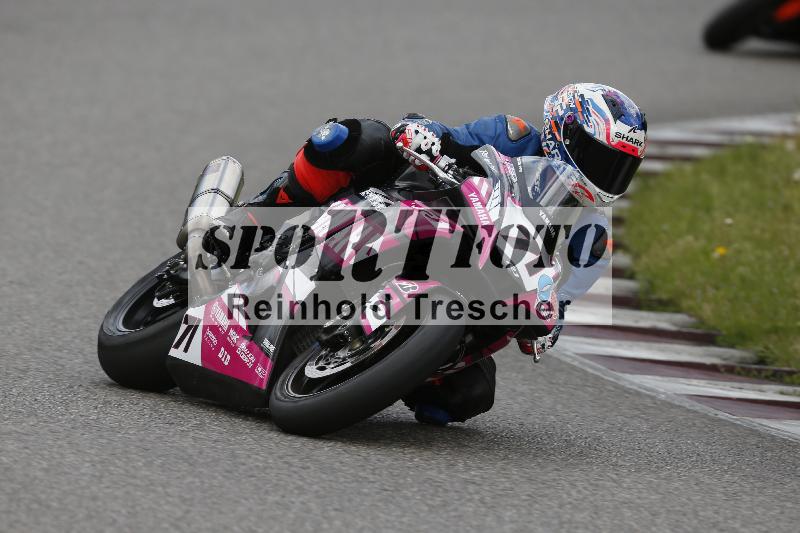 /09 19.04.2026  Caremotion get faster ADR/Gruppe rot/710